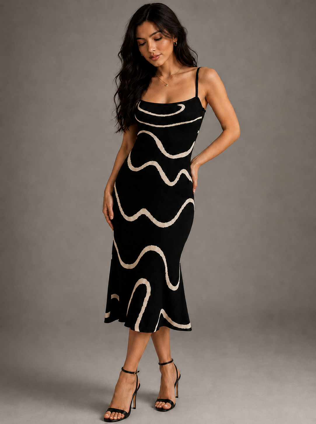 Vanesa | Vestido Midi Tejido Negro Ajustado, Dobladillo Ondulado Estilo Sirena