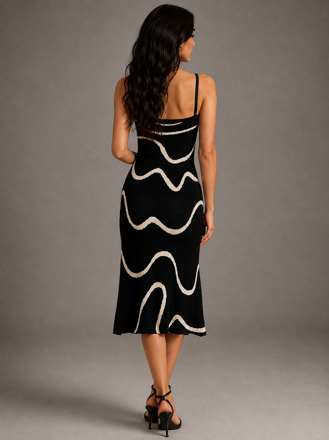 Vanesa | Vestido Midi Tejido Negro Ajustado, Dobladillo Ondulado Estilo Sirena