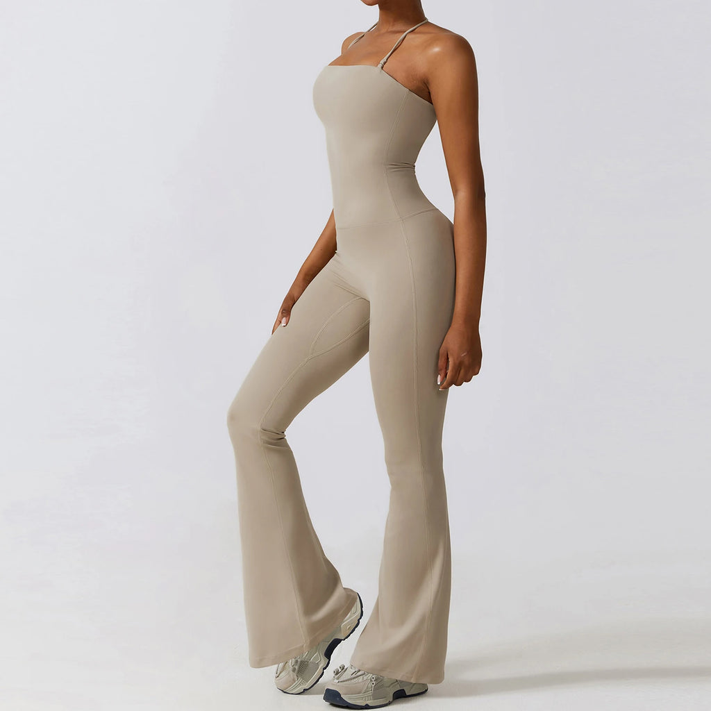 Jumpsuit Acampanado Halter – Moldea tu Figura